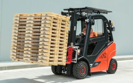 ŘIDIČ VZV DVOREC | KLAUS Timber a.s.