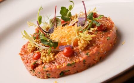 KUCHAŘ V RESTAURACI