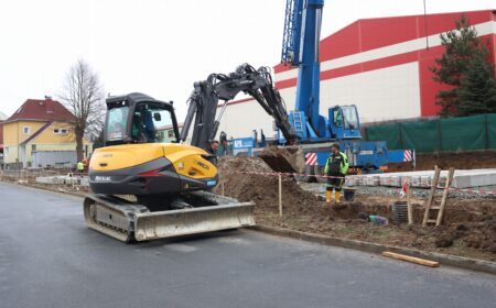 OBSLUHA STAVEBNÍCH STROJŮ